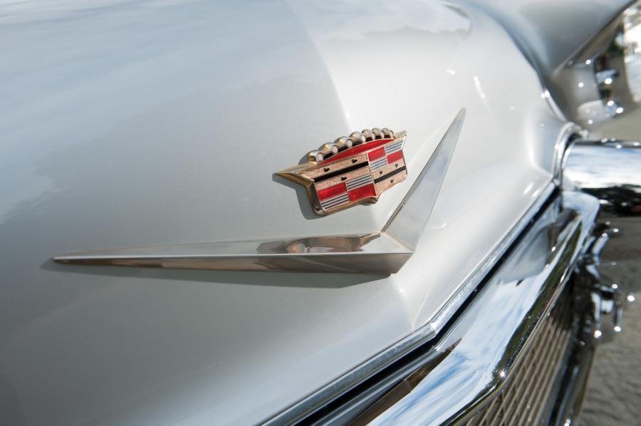  Cadillac Eldorado Biarritz Convertible 1957 года  (фото 62 из 98)